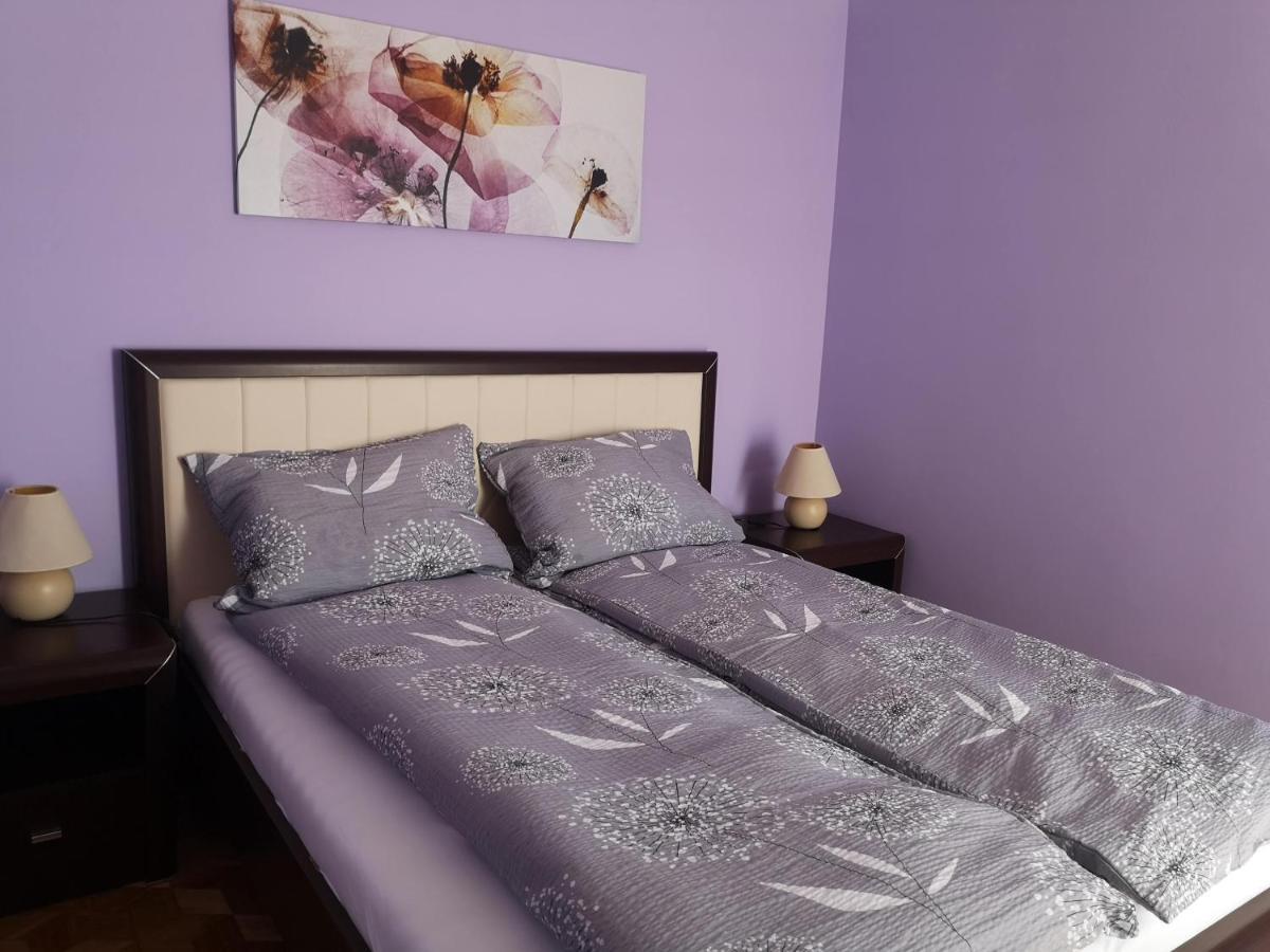 Legata Apartment โอสโตรดา ภายนอก รูปภาพ